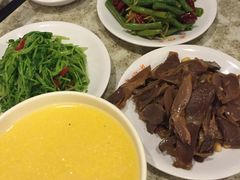 -老班长手工灌汤包老店(东山店)