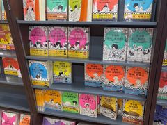 -桂林书城(微笑堂商厦店)