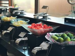 自助餐-白云湖畔酒店-湖畔餐厅