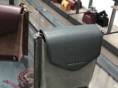 -CHARLES&KEITH(城西银泰店)