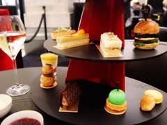 -Salon de The de Joel Robuchon(外滩18号店)