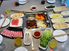 -海底捞火锅(新松江路生日主题店)