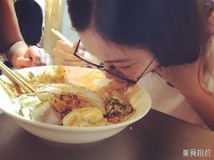 -何老二卤汁凉粉