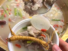 -江湖亮亮蒸虾大排档烤全羊清真(武汉总店)
