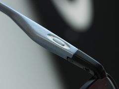 -目艮眼镜SHOWROOM(品牌集合店)