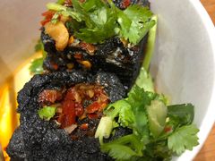 -黑色经典臭豆腐·湖南特产(步行街店)