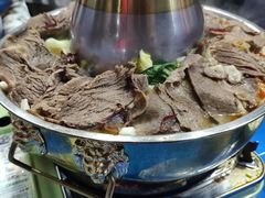 -撒拉人家.酸菜牦牛肉火锅