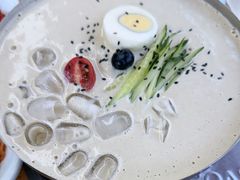 -亲昵春川鸡排(韩国美食街店)