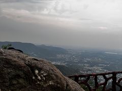 -鬼笑石后山停车场