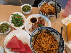 -关中老碗(建工路店)