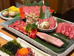 -炼火烤肉店