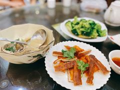 -红星光发煲仔饭(文海店)