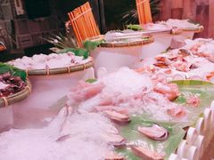 -领鲜活海鲜榴莲自助火锅(东门店)