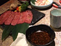 -炼火烤肉店