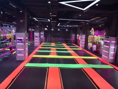-酷跳蹦床主题公园(万胜广场店)