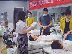 上课实景-粤港芭莎美容美发化妆学校
