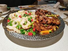 -小鱼小牛·鱼牛干锅·脆鱼火锅(世欧广场店)