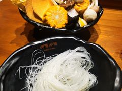 -呷哺呷哺(万达新世界店)