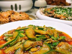 -嫩芽 ·地道重庆菜(十八梯露台夜景店)