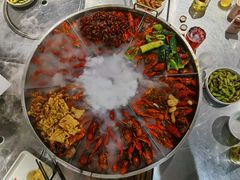 -龙巢盱眙龙虾·牛蛙·烧烤宵夜(八卦岭店)