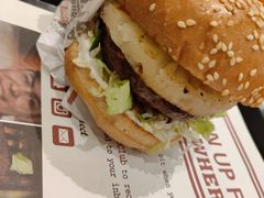 -The Habit Burger Grill 哈比特汉堡(爱琴海店)