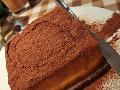 -新大咀港式茶餐厅(宝山万达店)