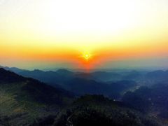 -紫鹊界梯田景区