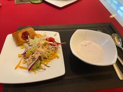 -三亚湾海居铂尔曼度假酒店