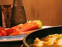 -有红鸡毛店·川菜(建设路店)