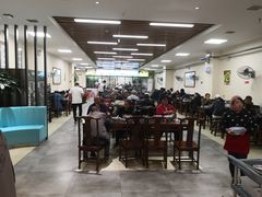 大堂-崇德楼水盆牛羊肉泡馍馆(文艺路店)