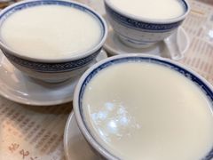 热姜撞奶-周大娘牛乳(旧寨古村总店)