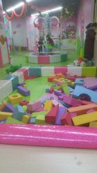 -孩子王童乐园(鹏瑞利青羊广场店)