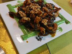 桃仁爆龙鳝-圆满素食林饭店非遗素食(河西店)