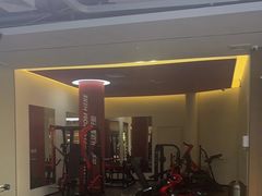 -威克健身游泳(万菱汇店)
