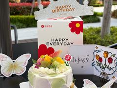 -花花卷卷·鲜食蛋糕(泉屋店)
