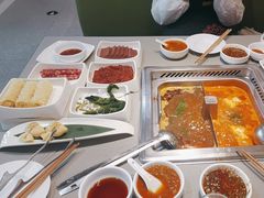 -海底捞火锅(杭州滨江九宜城店)
