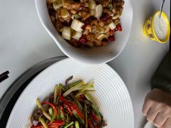 -黑青稞庄园·新式藏餐·牦牛肉汤锅(新都桥店)