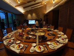 包厢-芳草地度假酒店·野炉中餐厅
