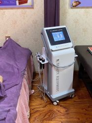 -诗安国际产后健康管理中心