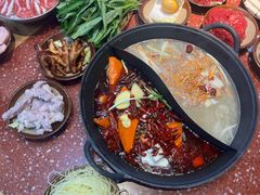 -赵美丽·重庆社区火锅·直营店(火车东站·中豪国际店)