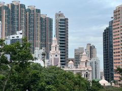 -香港大学