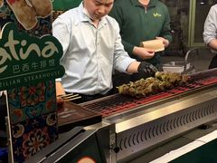 -瑞虹新天地月亮湾