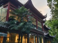 -汇龙潭