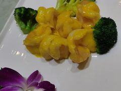 芝士焗凤尾虾球-一品粤珍轩(吴中路店)