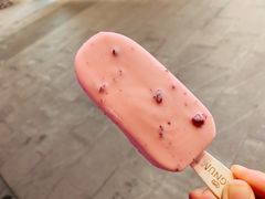 -全家便利店(杭州龙翔桥地铁站店)