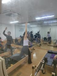 -玛尼瑜伽·普拉提