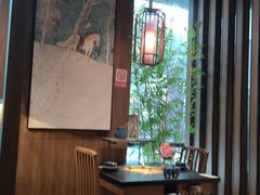 靠窗位-湊湊火锅·茶憩(世博大道店)