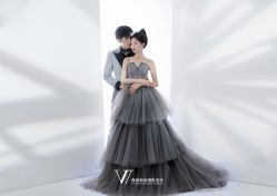 -薇薇新娘婚纱摄影(跃进北路店)