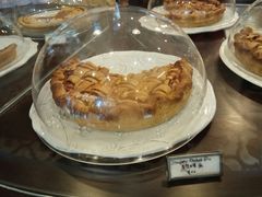-Pie Bird(新闸路店)