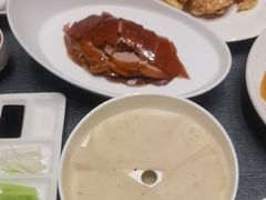 -凤凰园烤鸭店·唐山菜·传承花椒肉(老唐丰路店)